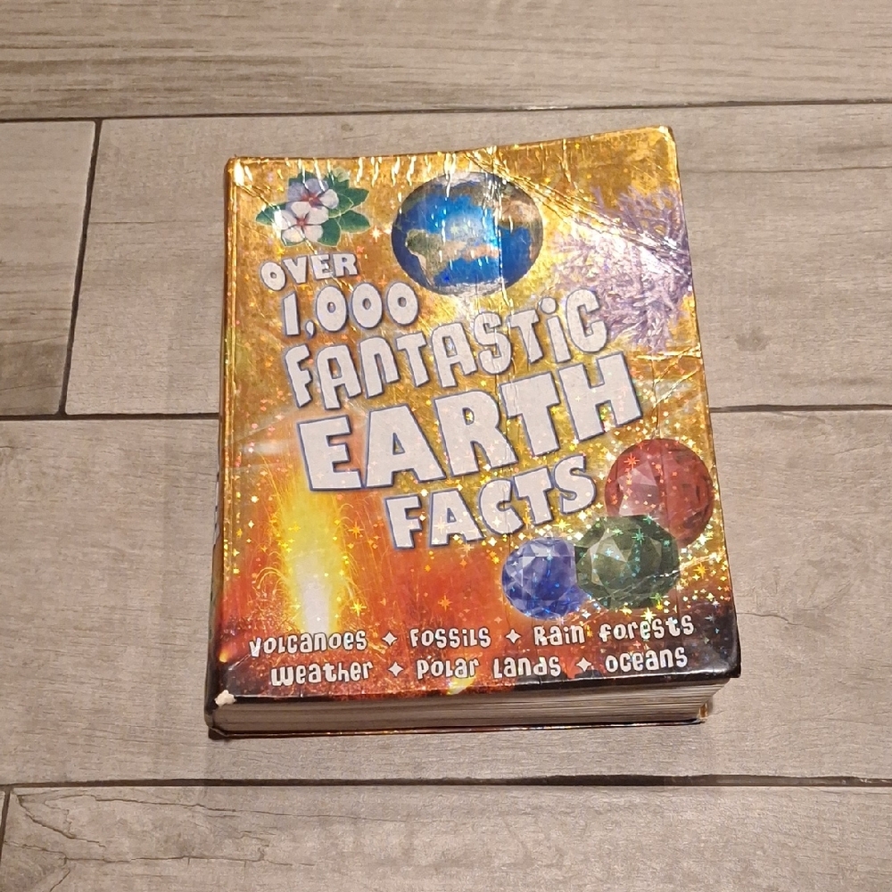 🦔Fantastic Earth Facts Book🍍